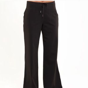 Lululemon Still Pant Black EUC